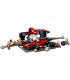 Boxă și mecanici F1 cu mașină Ferrari LEGO 60443